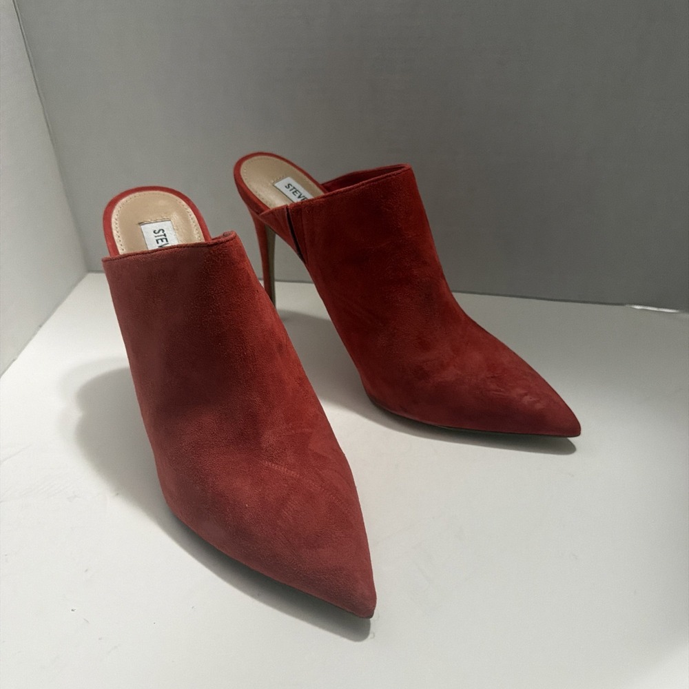 Steve Madden Darlene Red Suede Pointed Toe Stiletto Mules DARL03S1 Size 9.5M